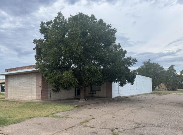 318 W 8th Street, Post, TX 79356