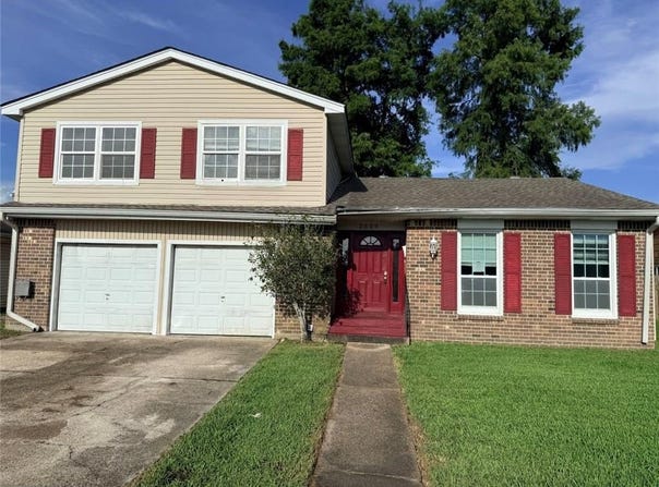 2529 W CATAWBA Drive, Harvey, LA 70058