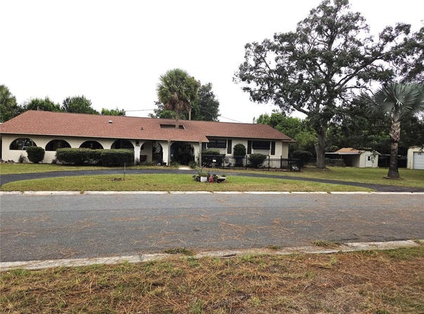 1848 NE 40TH Circle, OCALA, FL 34470
