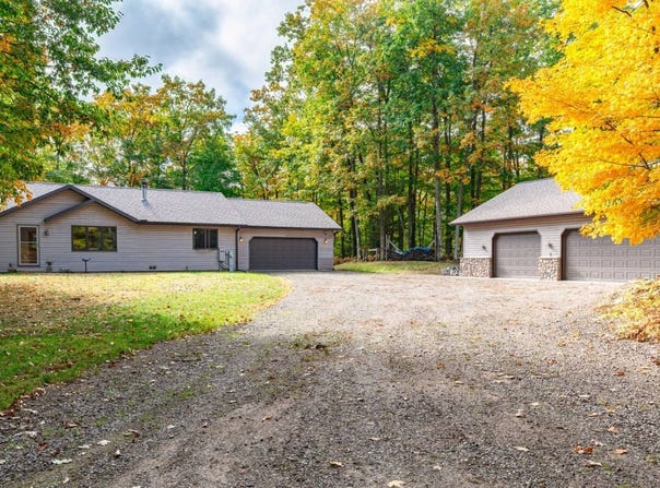 8313 Kickshoe Ln, Harshaw, WI 54529