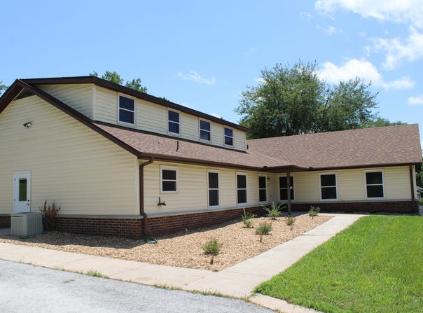 3110 S Lakeside Avenue, Springfield, MO 65804