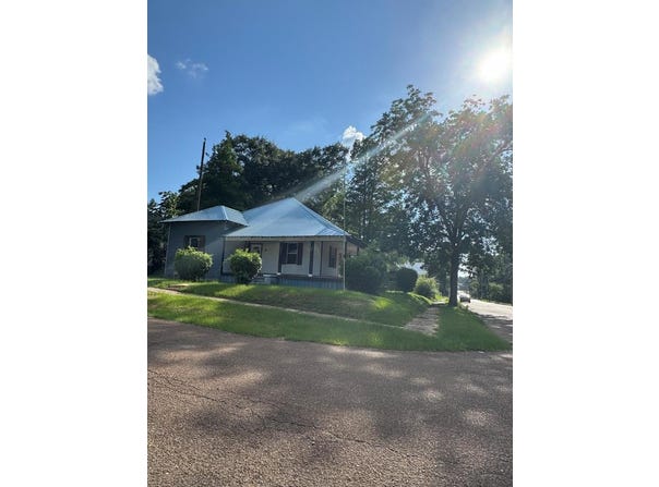 143 N Myrtle, McComb, MS 39666