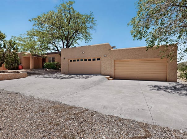 11 Verano Loop, Santa Fe, NM 87508