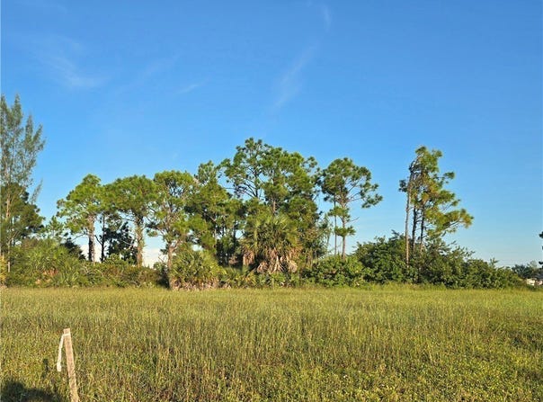2500 NW 18th Place, Cape Coral, FL 33993