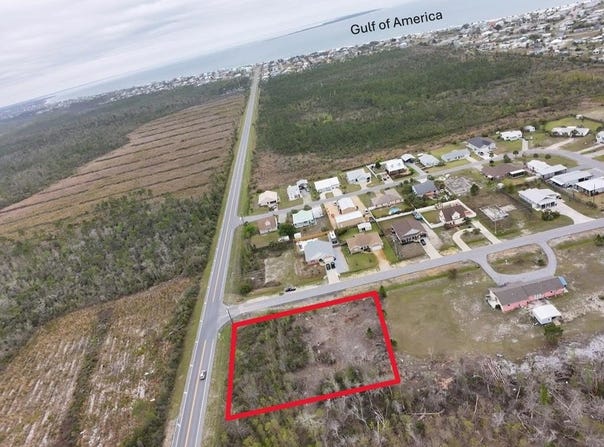 N 15th St, Mexico Beach, FL 32456