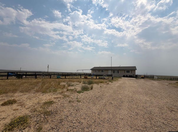 28 S Monkey Road, Glenrock, WY 82637