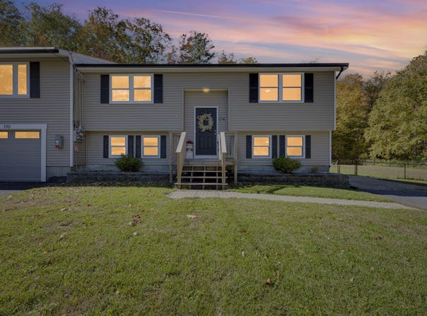 174 N Common, Westminster, MA 01473