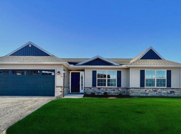 01 GARDENIA LANE, LEBANON, PA 17042