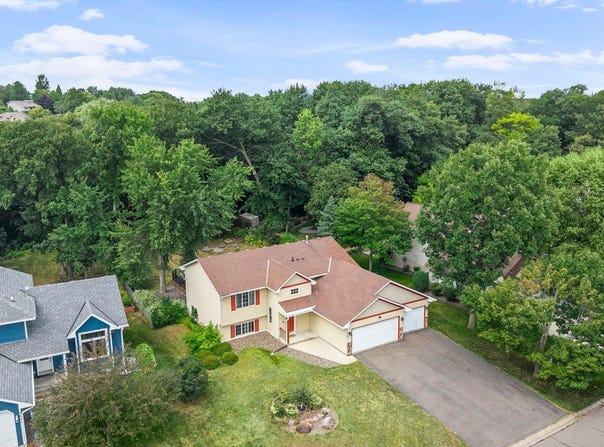 2641 Oak Ridge Drive, Monticello, MN 55362