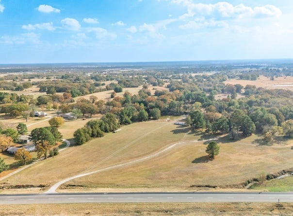 1207 State HWY 24, Campbell, TX 75422