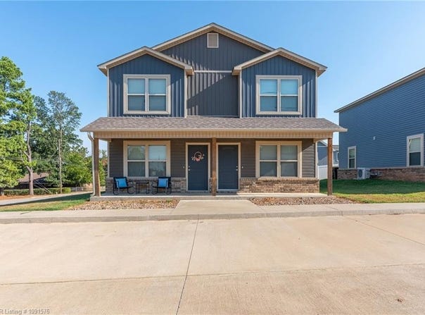 96 School ST, Charleston, AR 72933