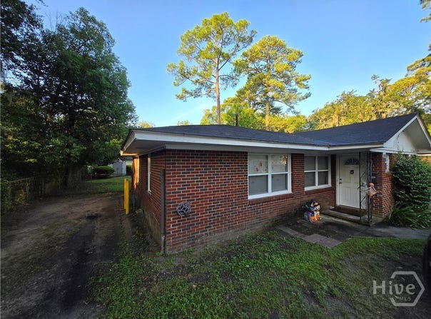 2221 & 2223 Delesseps Avenue, Savannah, GA 31404