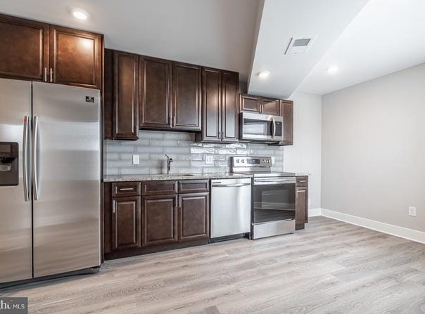 421 N 39TH STREET, PHILADELPHIA, PA 19104