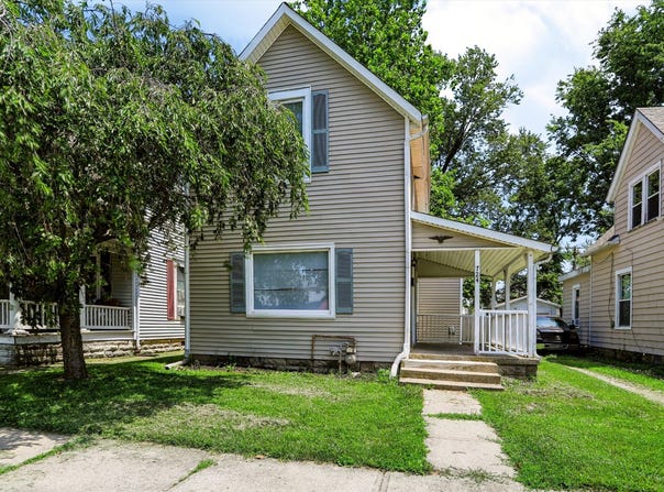 724 N Perkins Street, Rushville, IN 46173