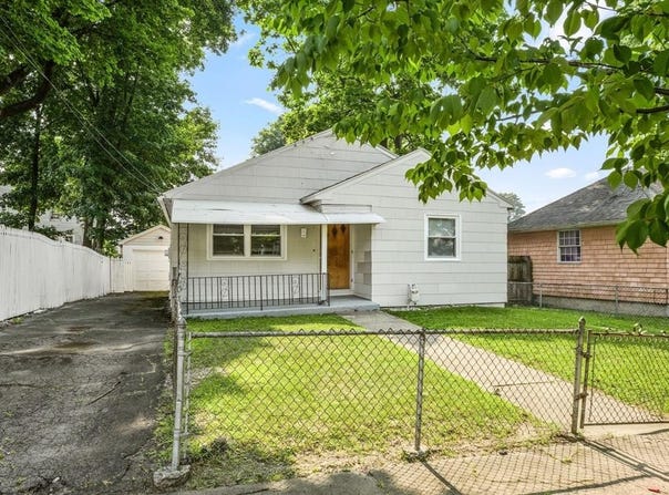 4 Perry Street, BINGHAMTON, NY 13905