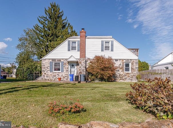 811 SPRINGFIELD Road, ALDAN, PA 19018