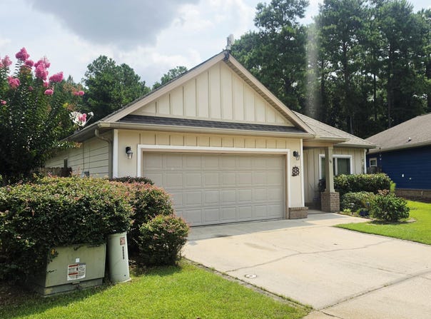 88 N Marsh Landing, Freeport, FL 32439