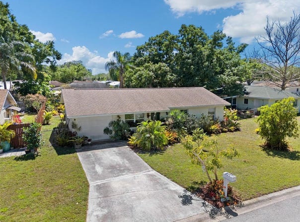 6508 3RD Avenue NE, BRADENTON, FL 34208