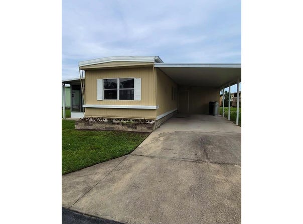 5316 53RD Avenue E, BRADENTON, FL 34203