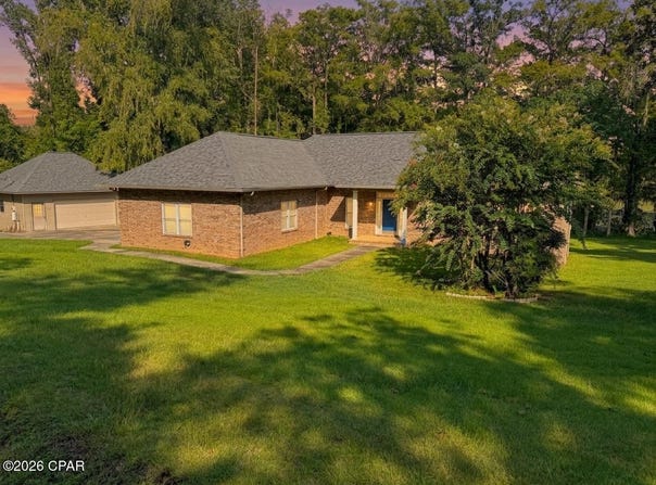 5255 Limestone Lane, Marianna, FL 32446