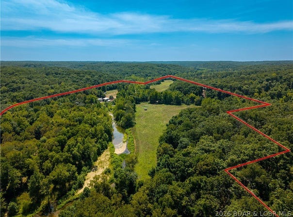 191 Masters Creek Lane, Edwards, MO 65324