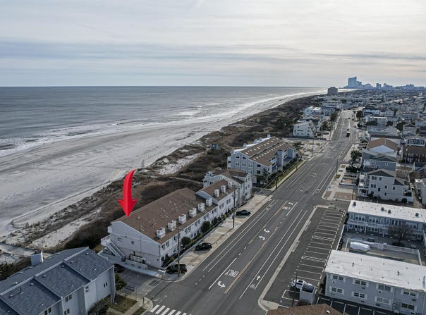 400 E Brigantine Ave, Brigantine, NJ 08203
