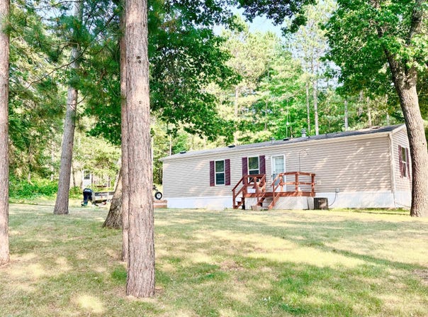 N11819 KLADE RD, Tomahawk, WI 54487