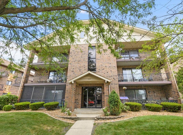 8124 169th Street, Tinley Park, IL 60477