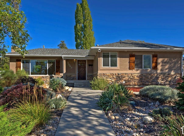 3043 E MORNINGSIDE Dr, Holladay, UT 84124