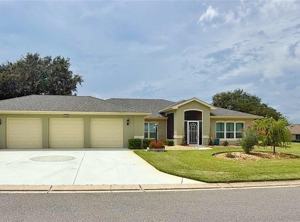 5090 INDIAN OCEAN Loop, TAVARES, FL 32778