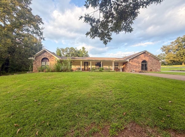 8240 County Road 701, Ripley, MS 38663