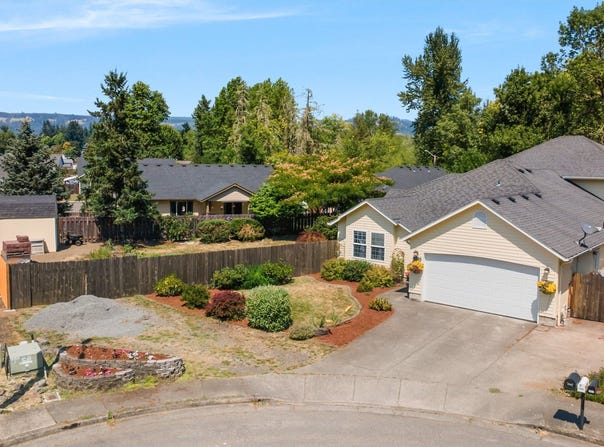 2886 FIR Ct, SweetHome, OR 97386