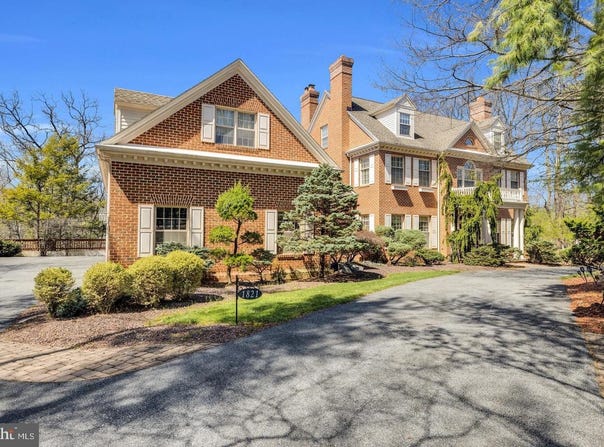 1821 MUSEUM Road, WYOMISSING, PA 19610