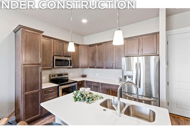 6796 Maple Leaf Dr, Timnath, CO 80547