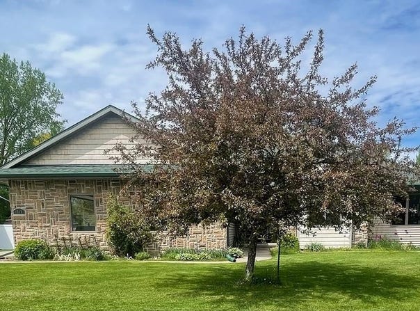 4315 N SKYWAY Lane, APPLETON, WI 54913