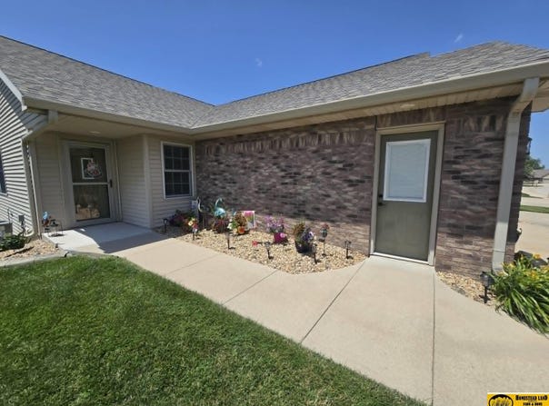 613 Springview Circle, Beatrice, NE 68310