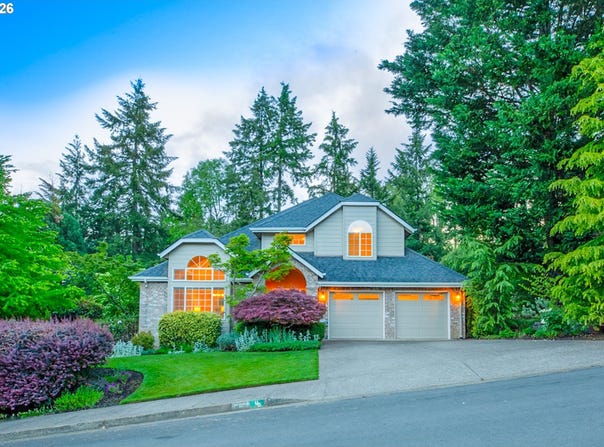 2595 W 28TH Ave, Eugene, OR 97405