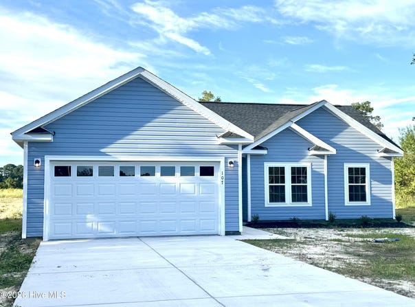 107 Blanche Street, Chadbourn, NC 28431