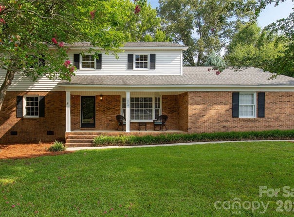 1214 Hawthorne Road, Lancaster, SC 29720