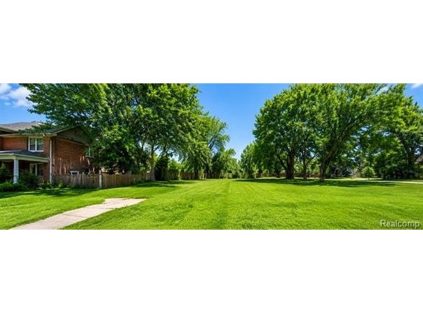 2627 Wabash Street, Detroit, MI 48216