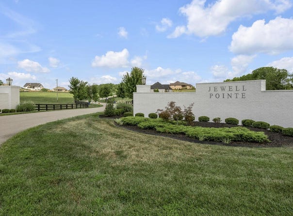 18 Grandview Trail, Wilmore, KY 40390