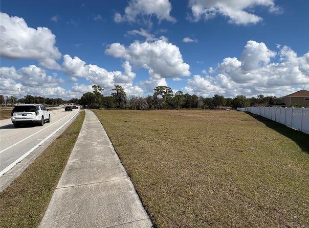 RECKER Highway, WINTER HAVEN, FL 33880