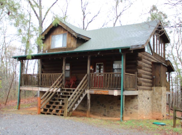 2232 E View Drive, Sevierville, TN 37876