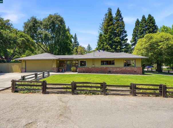 306 W Prospect Ave., Danville, CA 94526