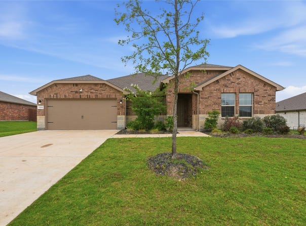1318 Boulder Drive, Cedar Hill, TX 75104
