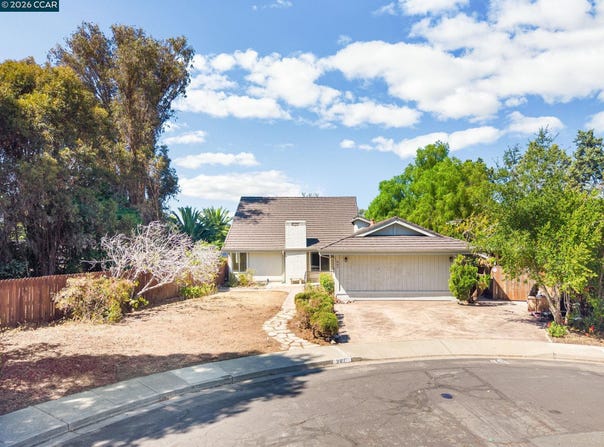 907 Lyon Ct, Concord, CA 94518
