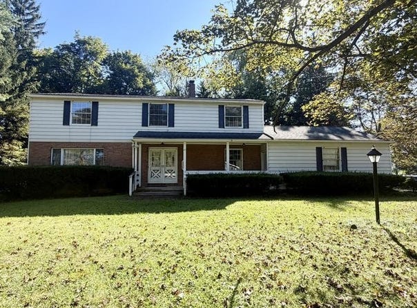 45 Hillcrest Dr, Sayre, PA 18840