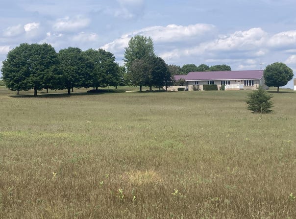 W8918 County Road W, Crivitz, WI 54114