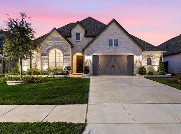 4230 Crown Run Road, Midlothian, TX 76065