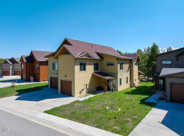 294 Mountain Willow Drive, Fraser, CO 80442